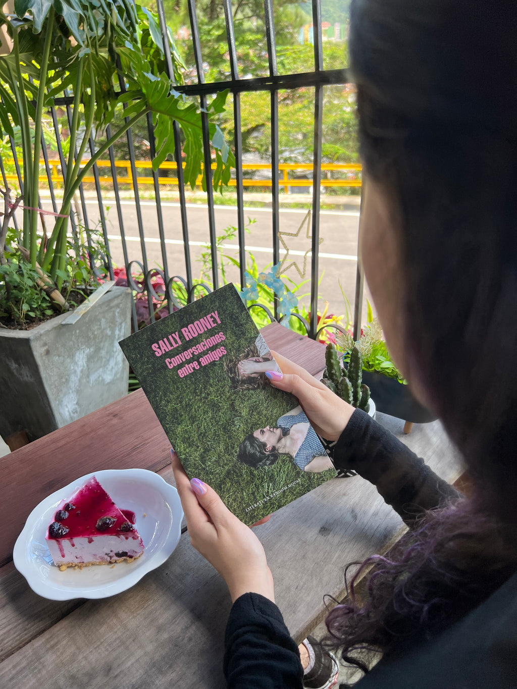 Conversaciones entre amigos – Sally Rooney