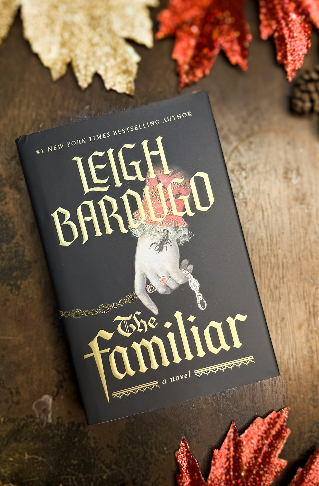The Familiar – Leigh Bardugo