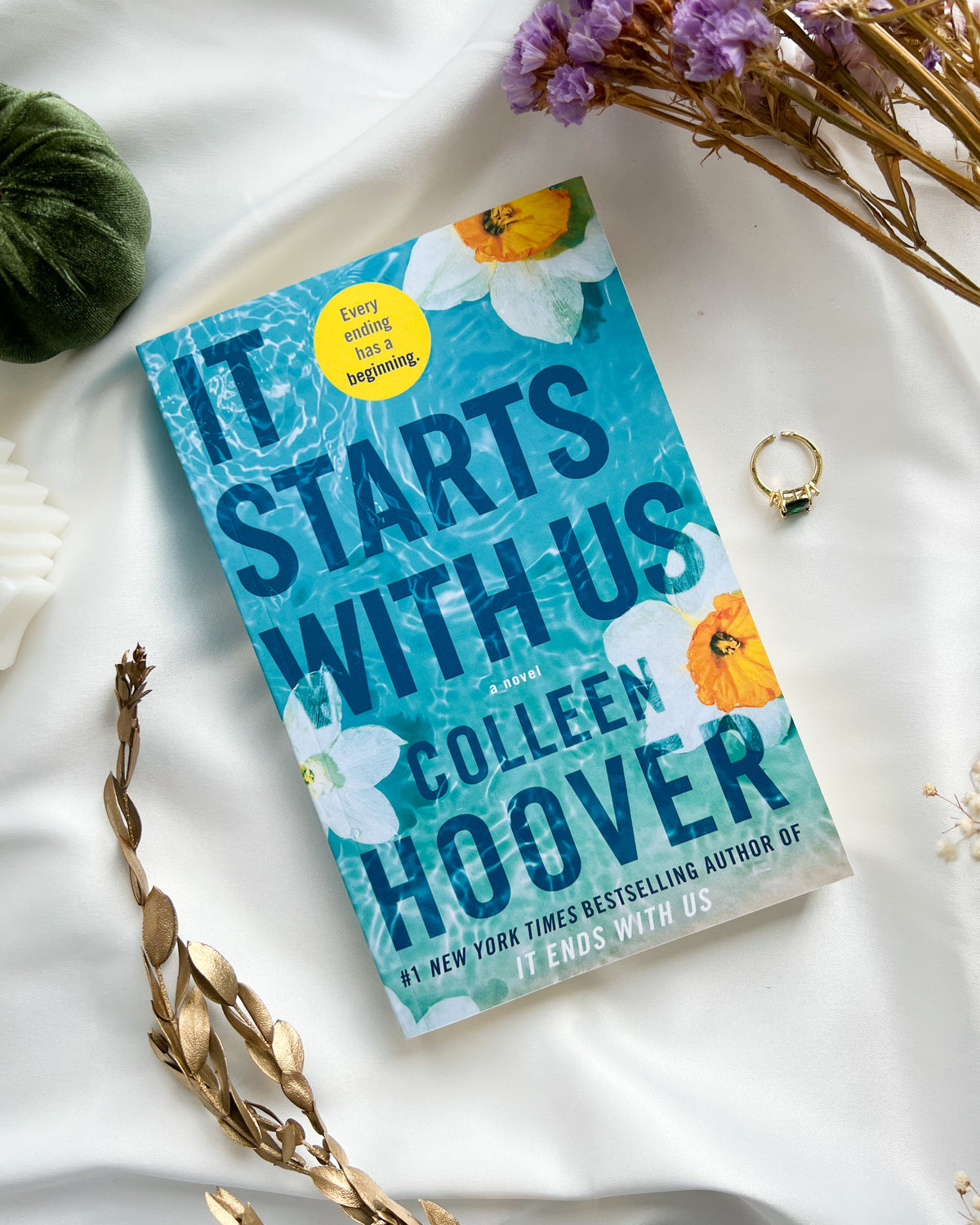 It Starts with Us (Secuela de It Ends with Us) – Colleen Hoover