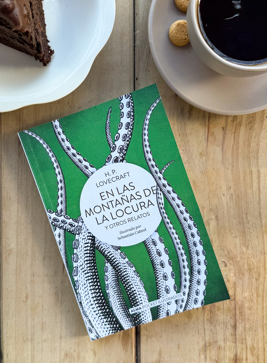 En las montañas de la locura (Colección Pocket) – H. P. Lovecraft
